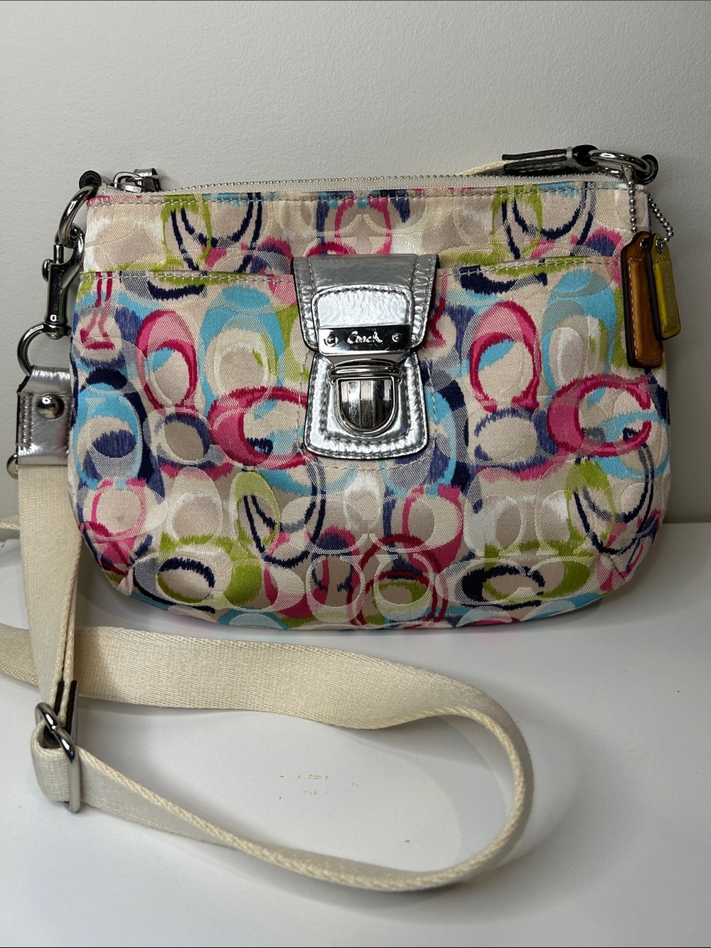 Coach Vintage Poppy Multicolor Signature Crossbody Bag Silver Hardware